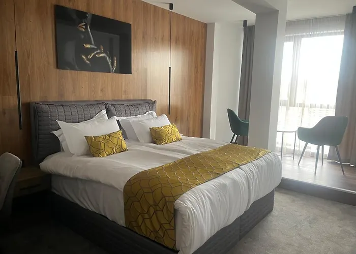 Niks Севлиево